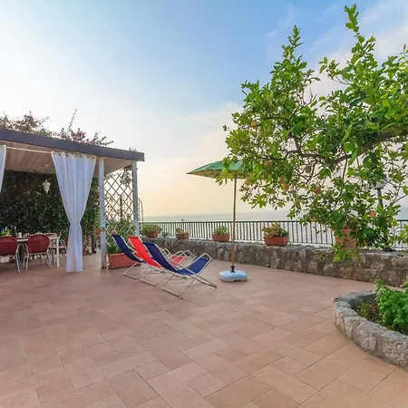 Carlotta - Relax A Due Passi Dal Mare Holiday home *