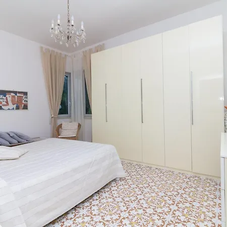 Carlotta - Relax A Due Passi Dal Mare